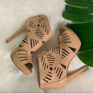 BCBGeneration Morocco Nude Open Toe Leather Shoes